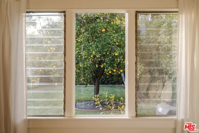 $2,050,000 | 1535 North Gardner Street, Los Angeles, CA 90046