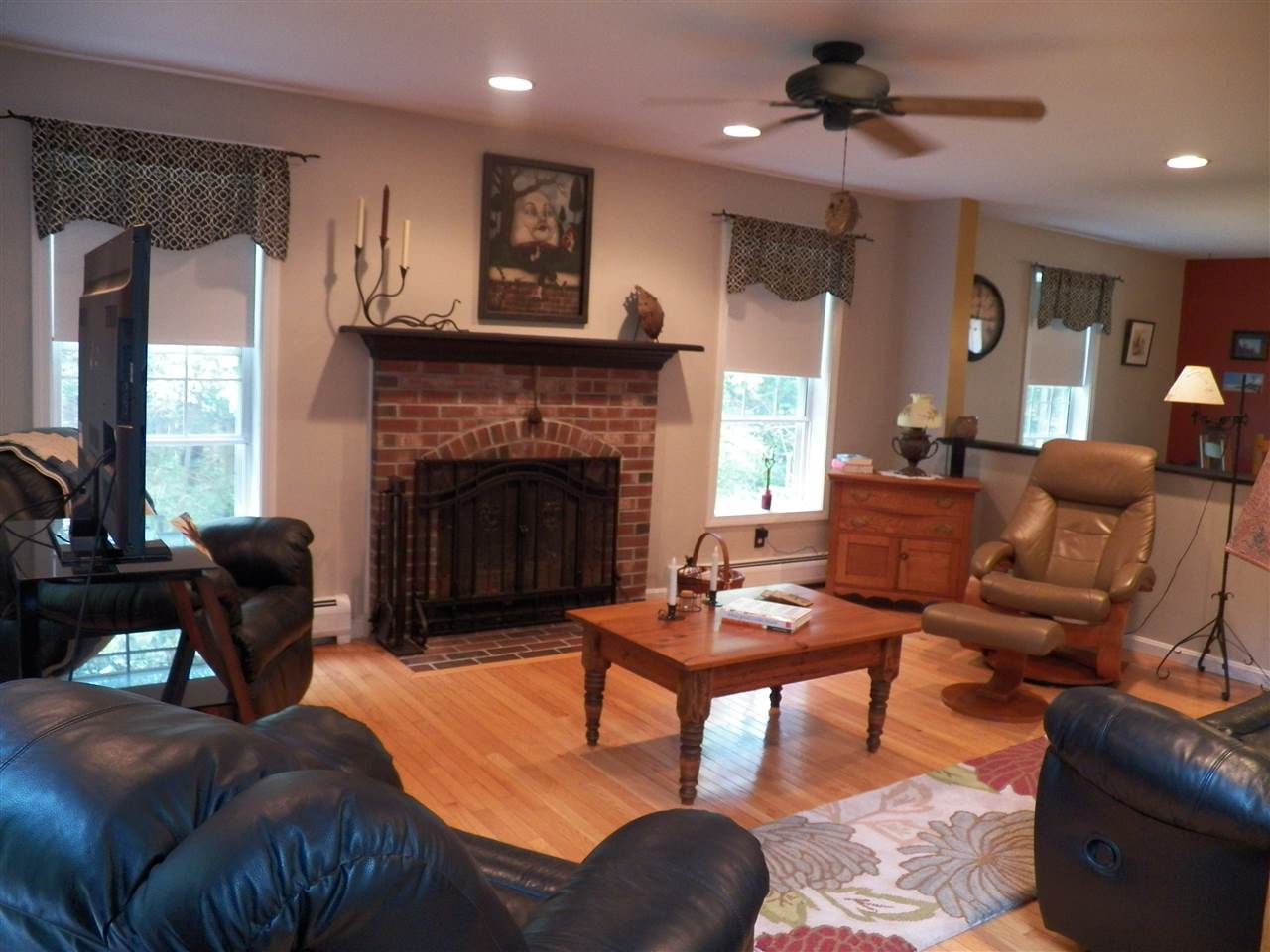 520 Candia Road Chester, NH 03036 - Photo 11 of 32