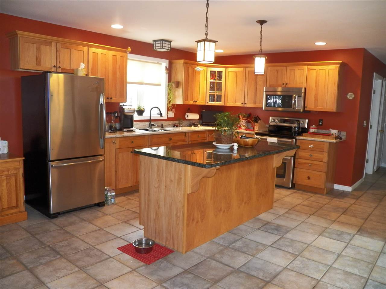 520 Candia Road Chester, NH 03036 - Photo 5 of 32