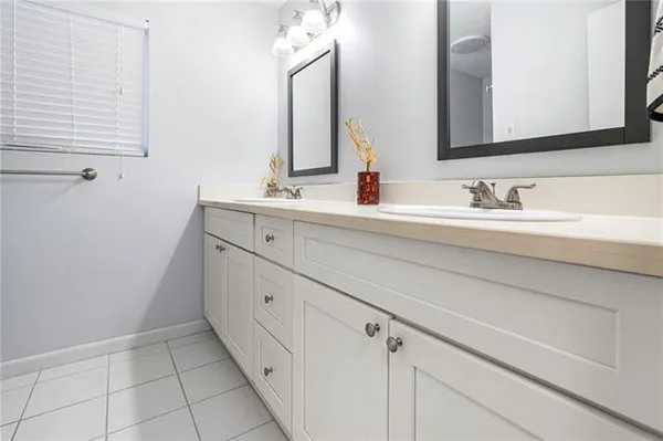 $2,300 | 5730 Pembrook Drive, New Orleans, LA 70131