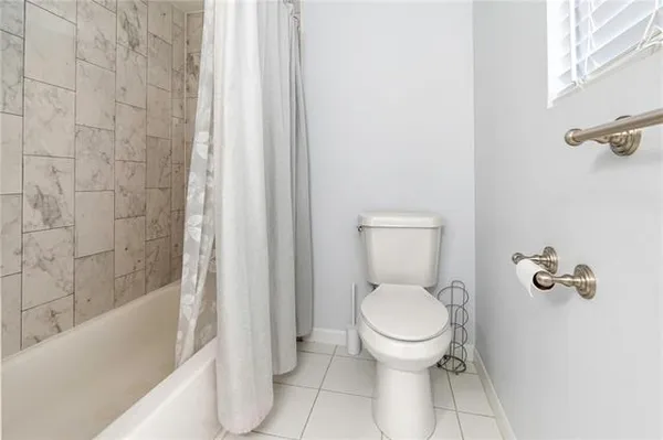 $2,300 | 5730 Pembrook Drive, New Orleans, LA 70131