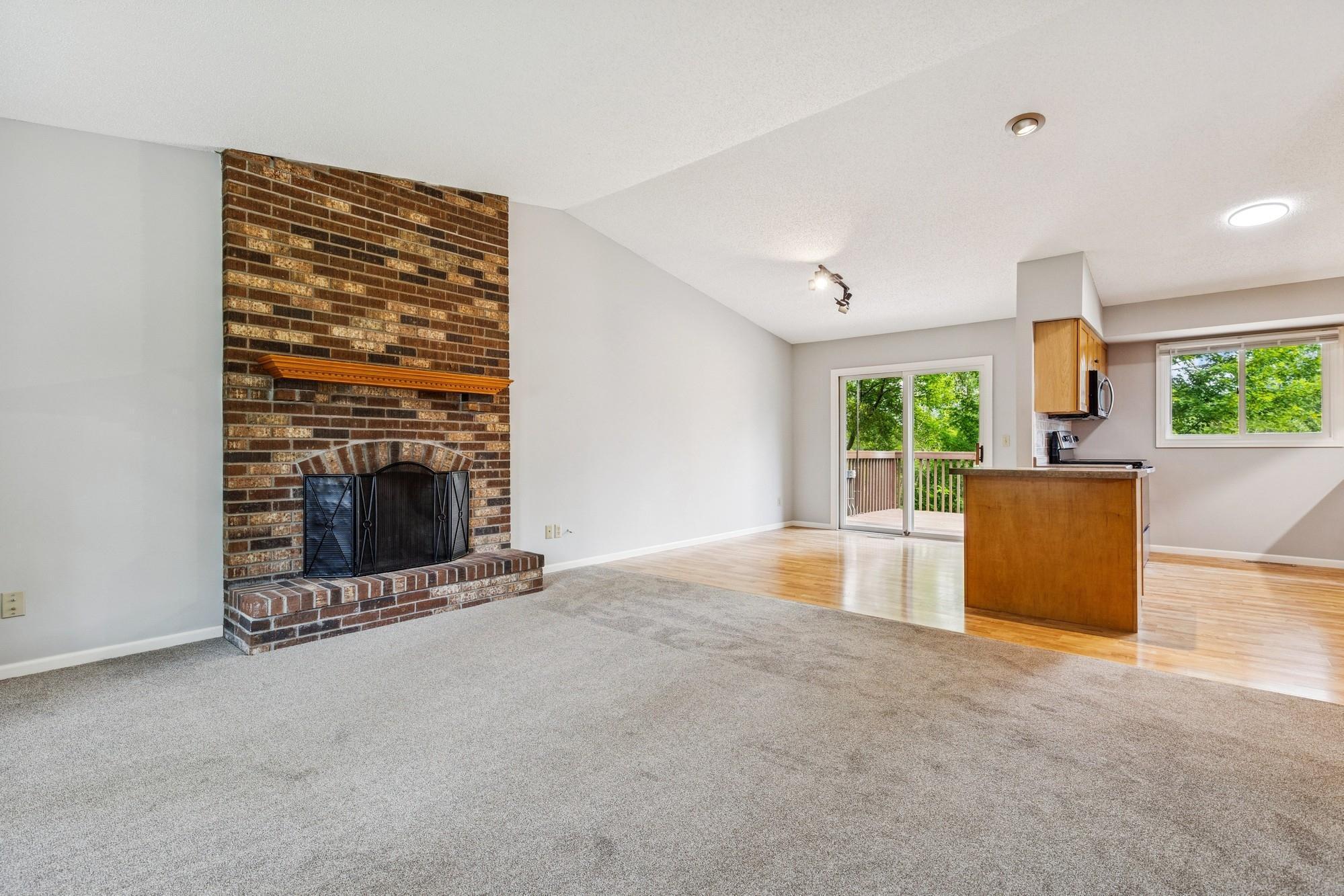 551 Townes Road Minnetonka, MN 55391 - Photo 5 of 29 Gallery Image 5