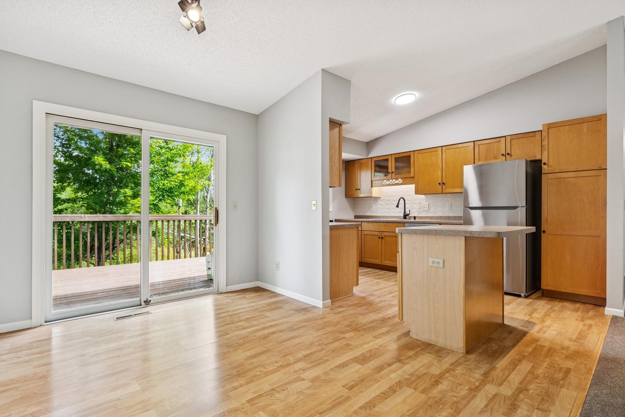 551 Townes Road Minnetonka, MN 55391 - Photo 8 of 29 Gallery Image 8