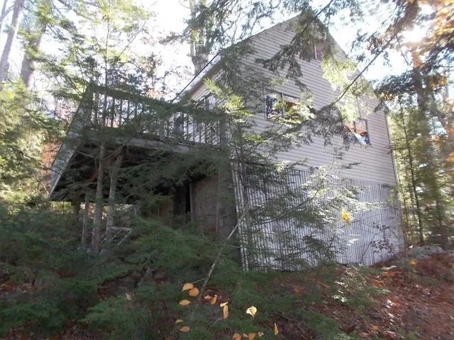 $390,000 | 318 Sewell Shores Road, Lebanon, ME 04027