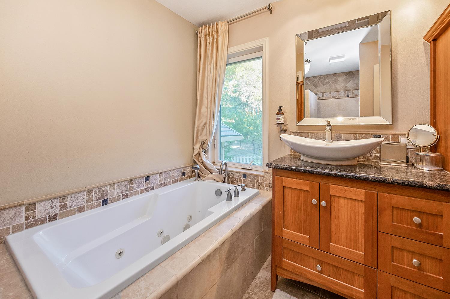 4780 Flying C Road Shingle Springs, CA 95682 - Photo 35 of 96