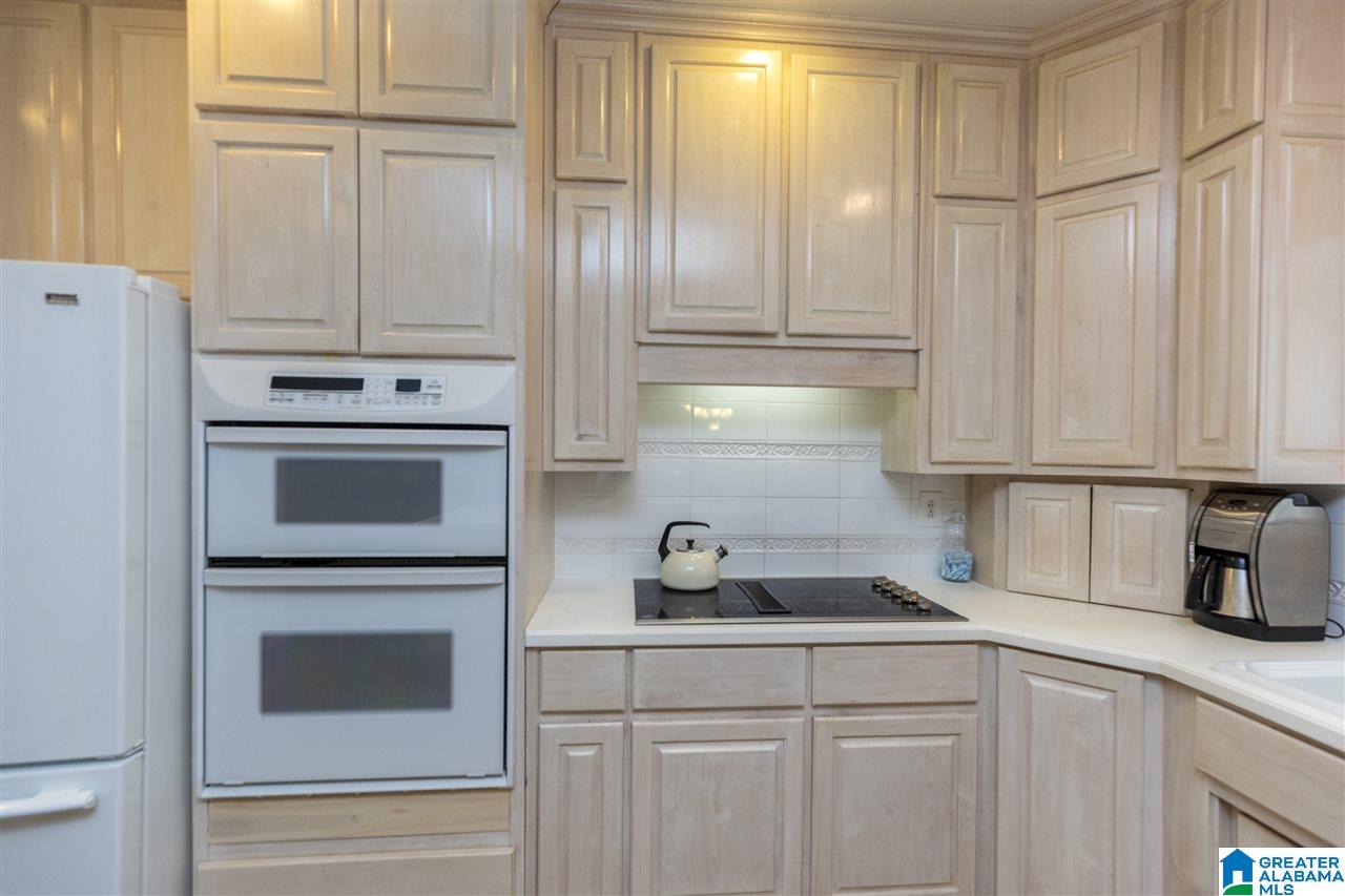 112 Kings Crest Lane Pelham, AL 35124 - Photo 23 of 48