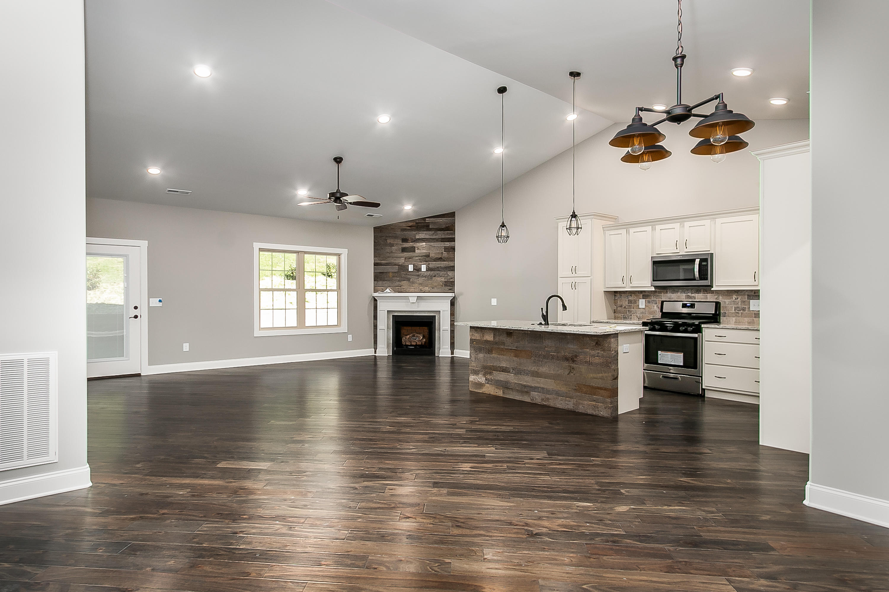 278 Harps Lane Gray, TN 37615 - Photo 3 of 30 Photo 3