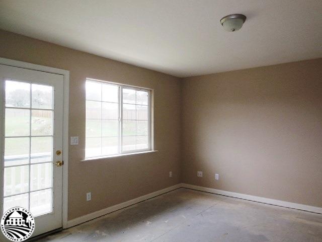 2093 Quail Hill Road Copperopolis, CA 95228 - Photo 5 of 14 an empty room with a window