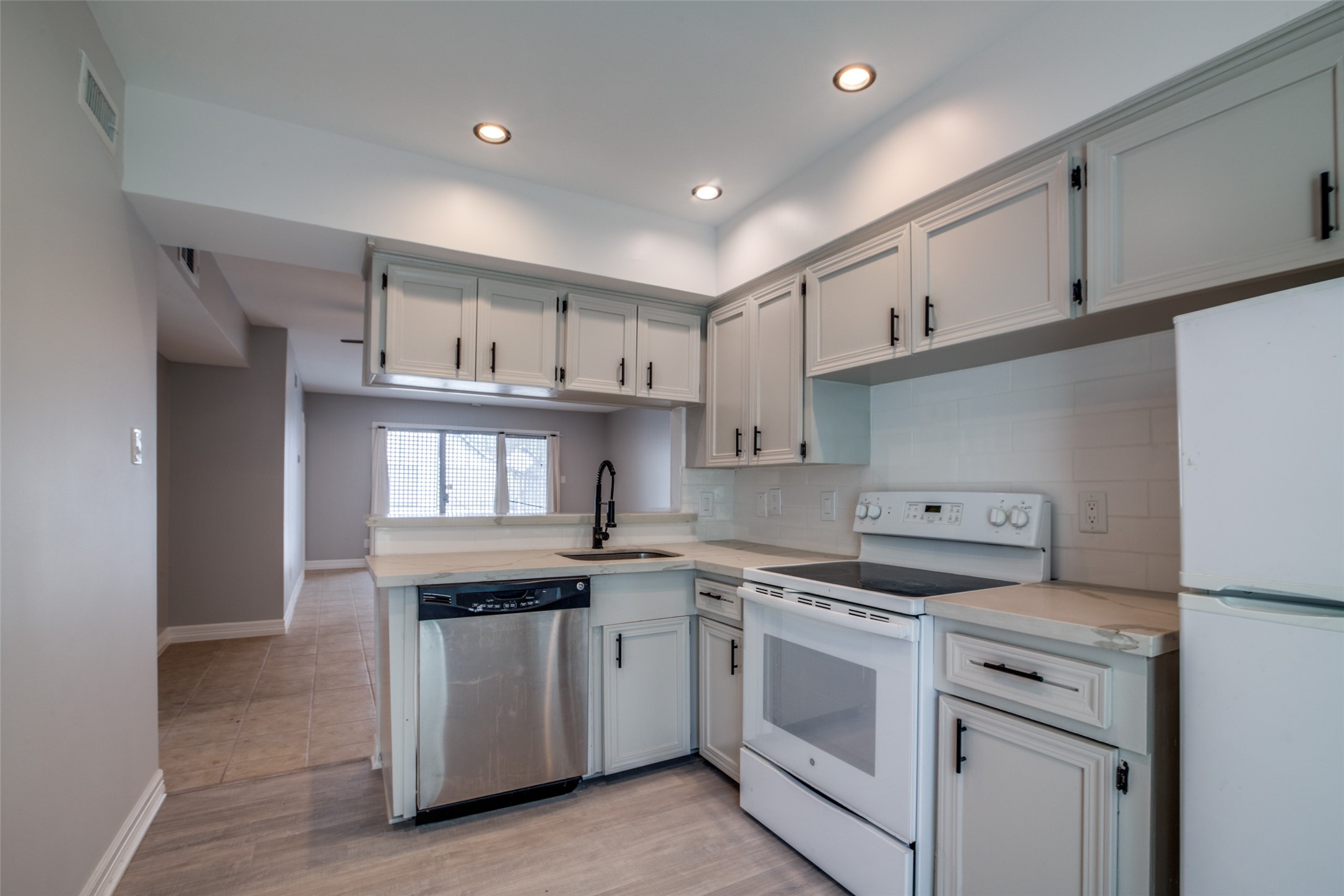 9025 Rue Cambon Street, Unit 66 Houston, TX 77074 - Photo 15 of 34