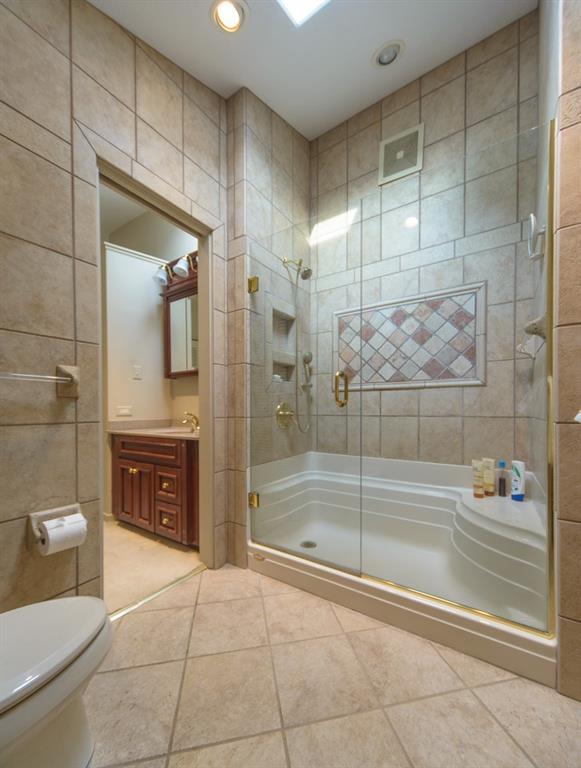 450 Backbone Road Sewickley, PA 15143 - Photo 19 of 24 The master bathroom has been totally remodeled.