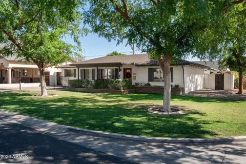 $985,000 | 4813 East Fairmount Avenue, Phoenix, AZ 85018