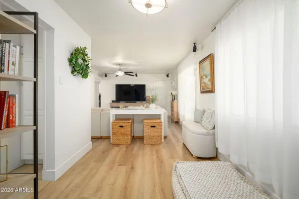 $985,000 | 4813 East Fairmount Avenue, Phoenix, AZ 85018