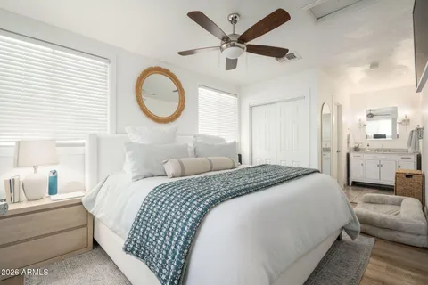 $985,000 | 4813 East Fairmount Avenue, Phoenix, AZ 85018