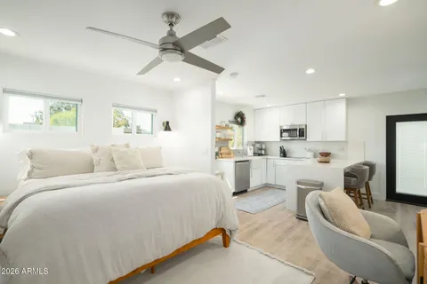 $985,000 | 4813 East Fairmount Avenue, Phoenix, AZ 85018