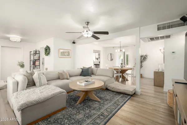 $985,000 | 4813 East Fairmount Avenue, Phoenix, AZ 85018