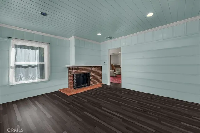 $6,995 | 3721 Lankershim Boulevard, Los Angeles, CA 90068