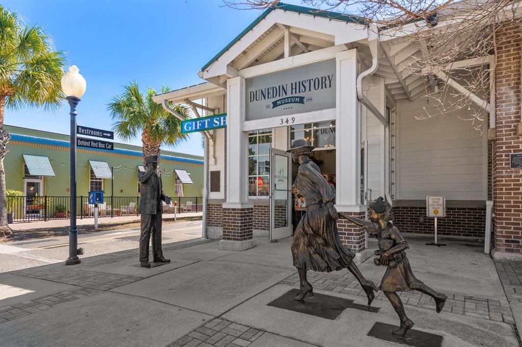 240 President Street Dunedin, FL 34698 - Photo 18 of 19