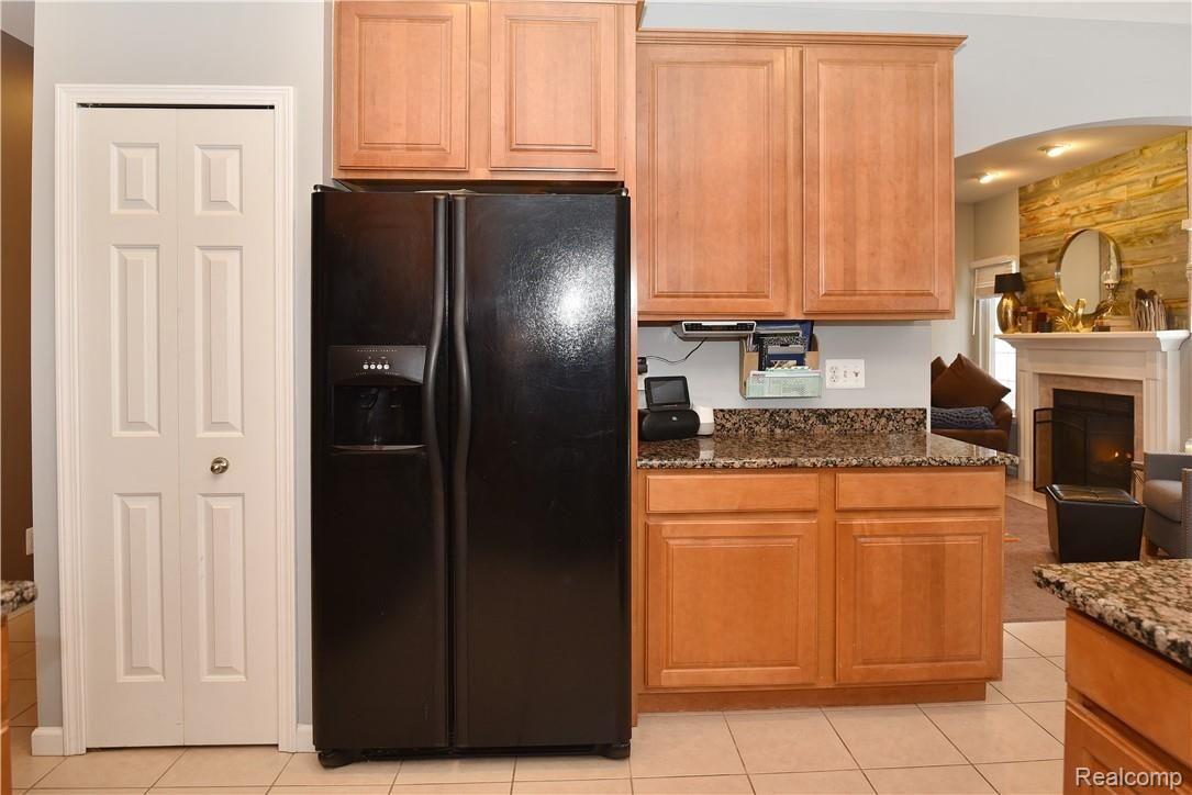 242 Roth Boulevard Clawson, MI 48017 - Photo 13 of 28 242 Roth_13.JPG