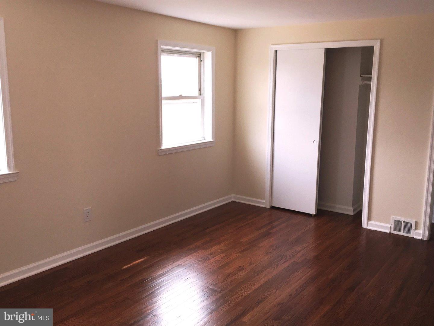 12624 Medford Road Philadelphia, PA 19154 - Photo 14 of 20 Gallery Image 14