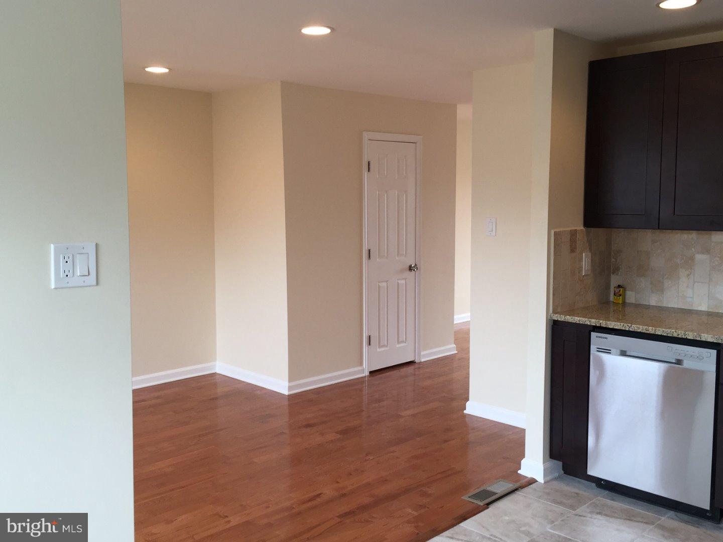 12624 Medford Road Philadelphia, PA 19154 - Photo 10 of 20 Gallery Image 10