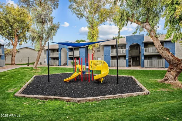 $1,292 | 9350 North 67th Avenue, Unit B2, Peoria, AZ 85345