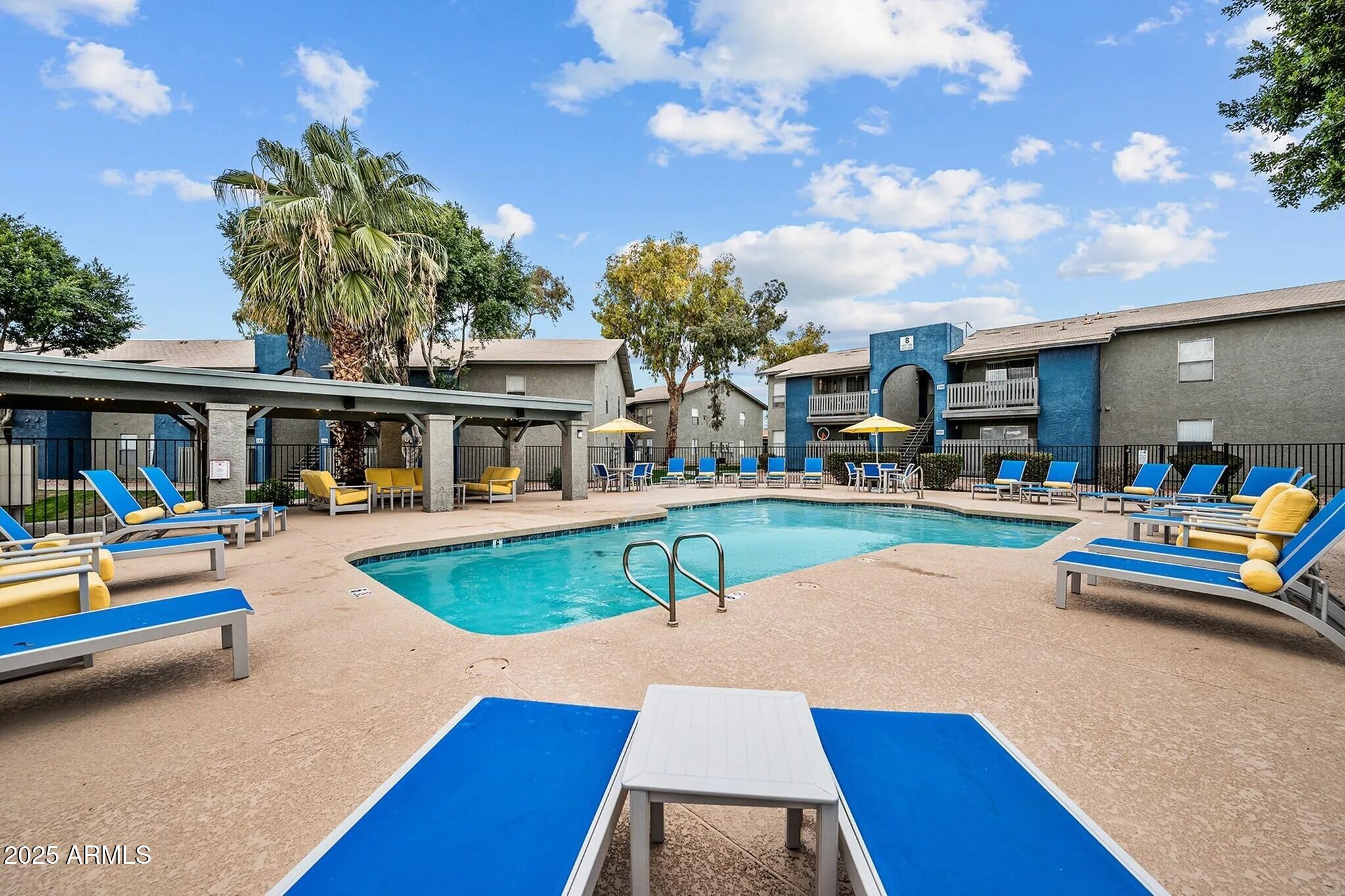 9350 North 67th Avenue, Unit B2 Peoria, AZ 85345 - Photo 9 of 11 Pool