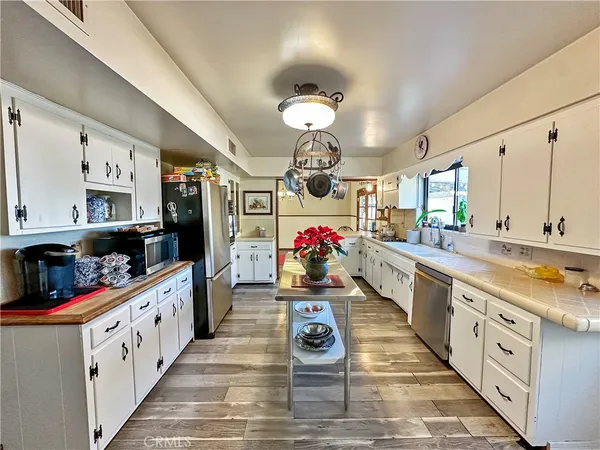 a kitchen with lots of counter top space
