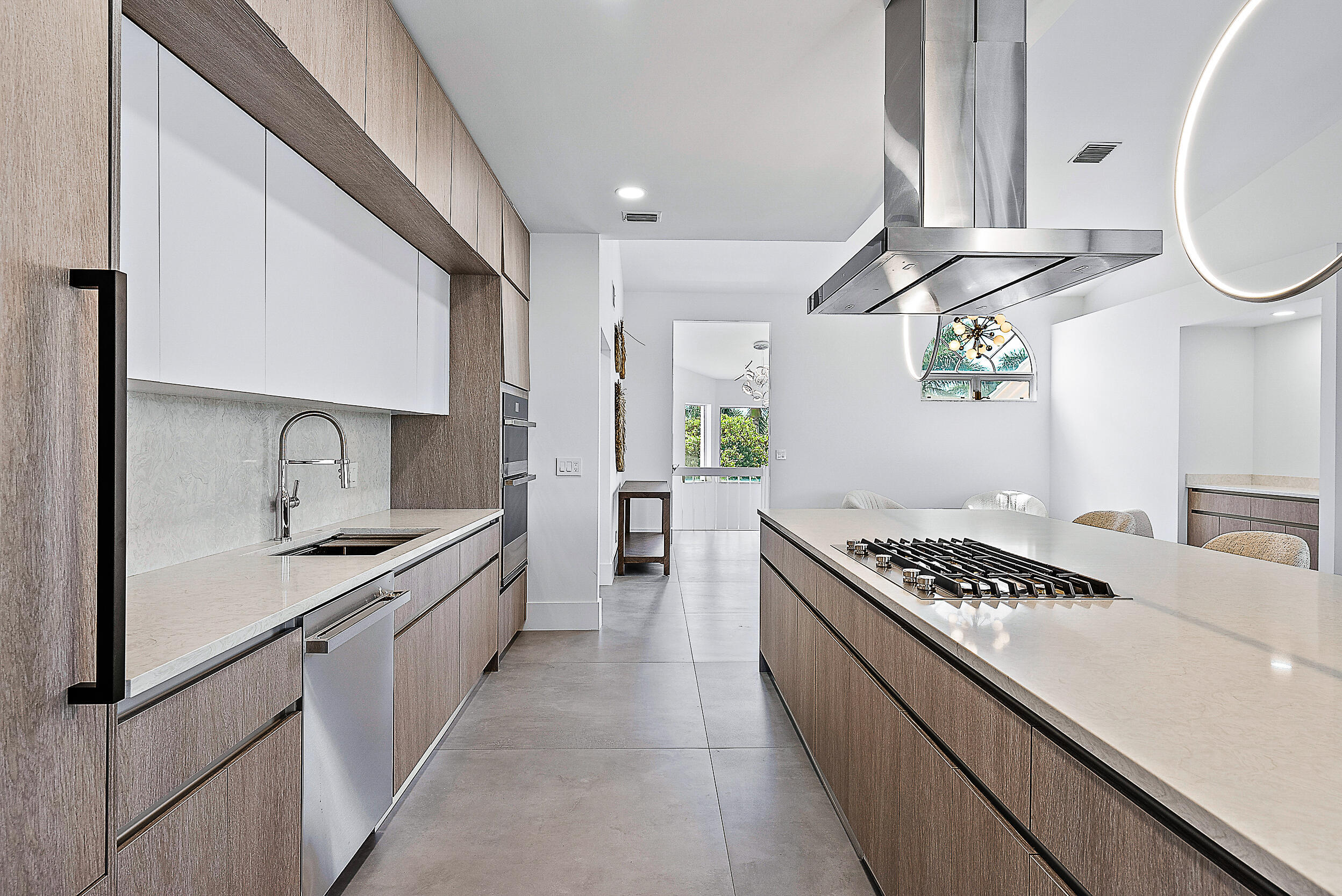 802 Captains Way Jupiter, FL 33477 - Photo 19 of 24 Kitchen