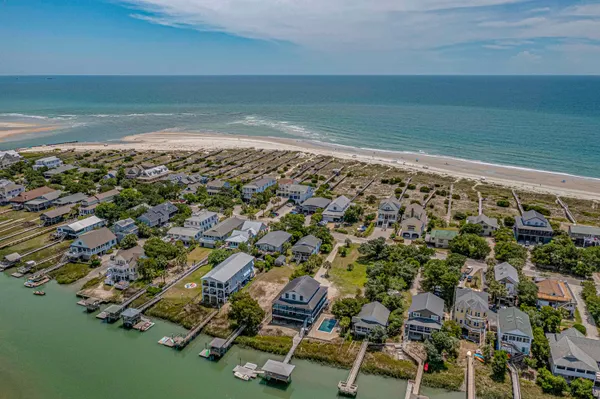 $469,000 | 48-3 12 Oaks Drive, Unit #3, Pawleys Island, SC 29585