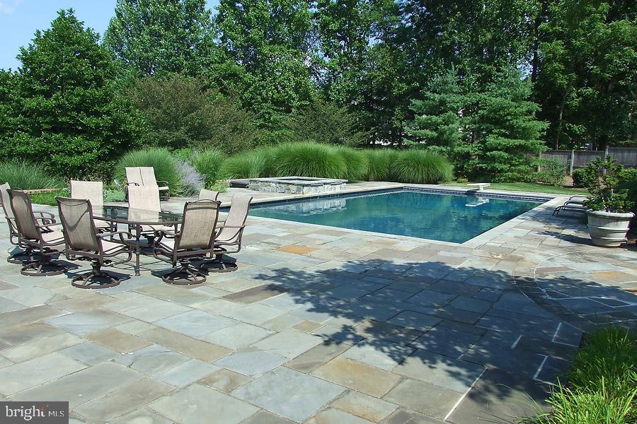 9809 Bentcross Drive Potomac, MD 20854 - Photo 57 of 64 Swimming Pool