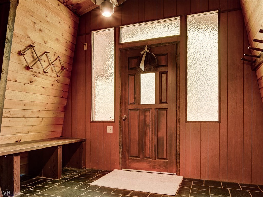 5673 Rhodesia Road Carnelian Bay, CA 96140 - Photo 3 of 23