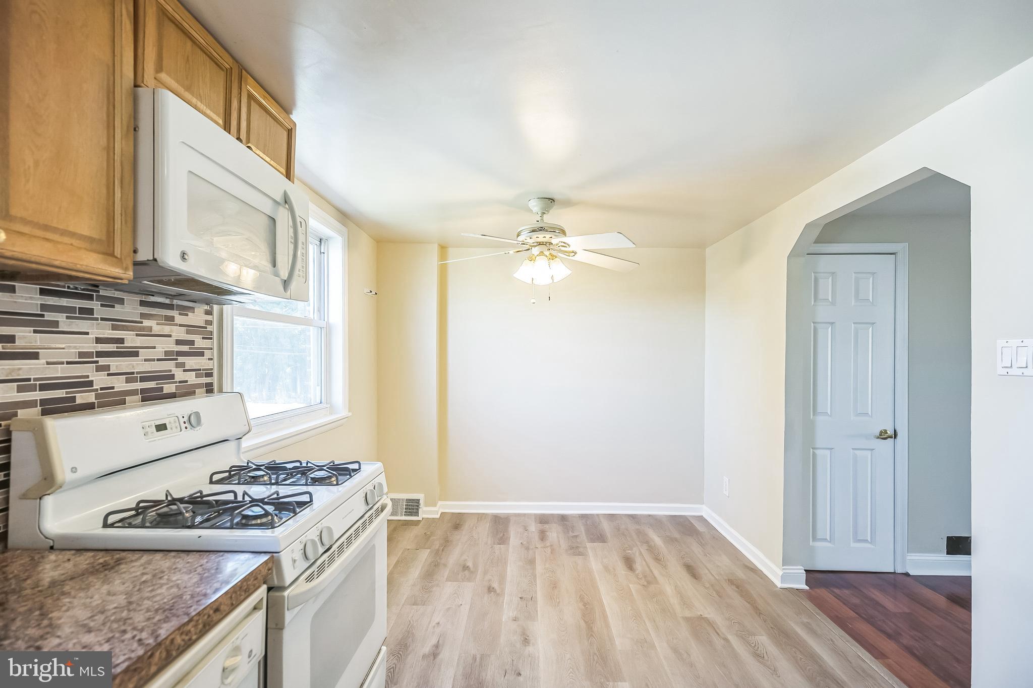 9197 Ryerson Road Philadelphia, PA 19114 - Photo 6 of 17