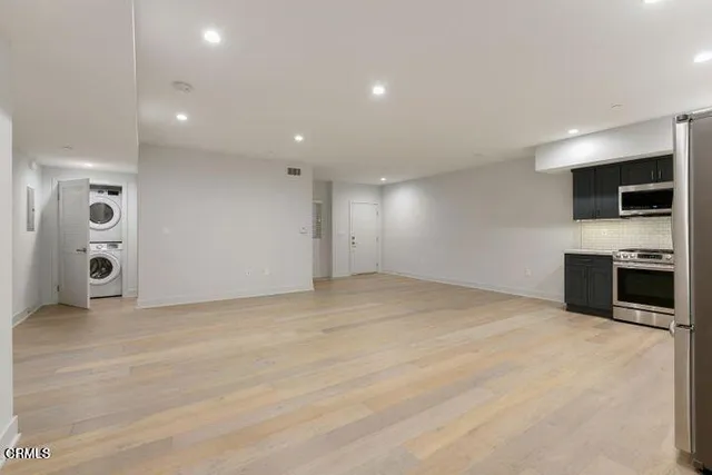 a view of empty room