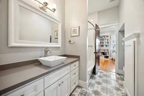 $920,000 | 611 Cordell Street, Houston, TX 77009