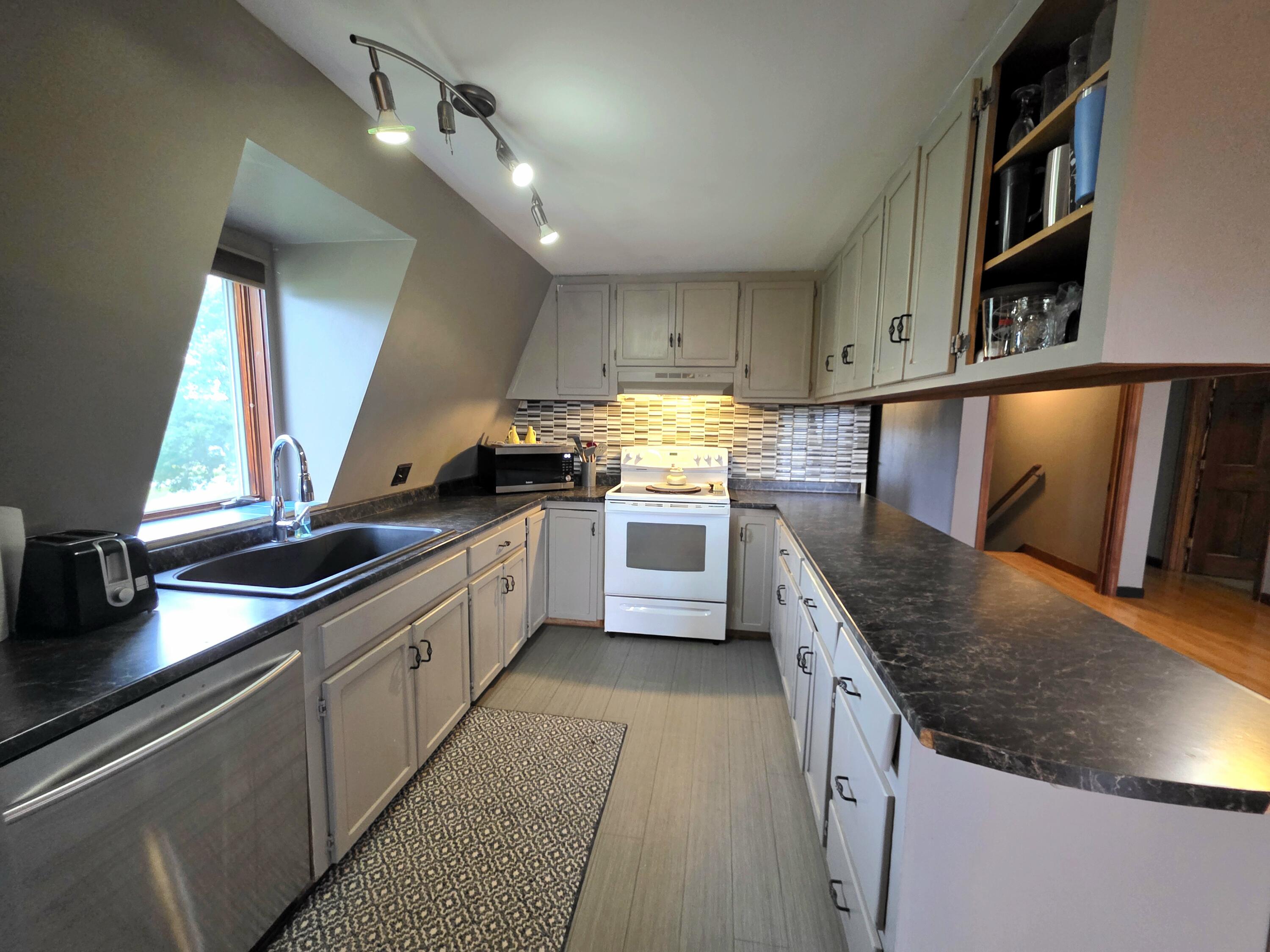 153 Fort Fairfield Road Caribou, ME 04736 - Photo 20 of 33 49474