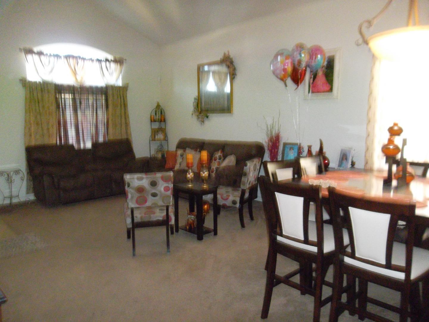 1086 San Rafael Soledad, CA 93960 - Photo 4 of 17 Gallery Image 4