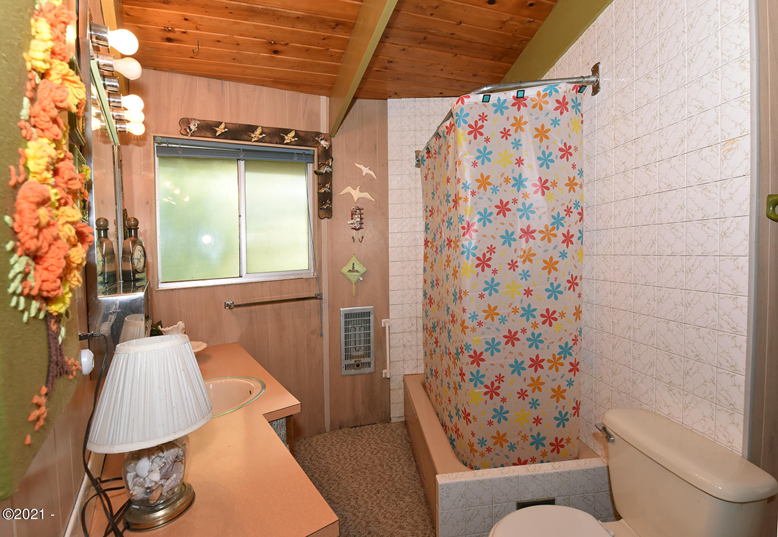 32920 Ridge Road Pacific City, OR 97135 - Photo 14 of 18 Bathroom