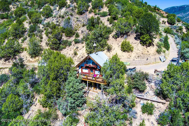 $2,800,000 | 921 West 9th Street, Glenwood Springs, CO 81601