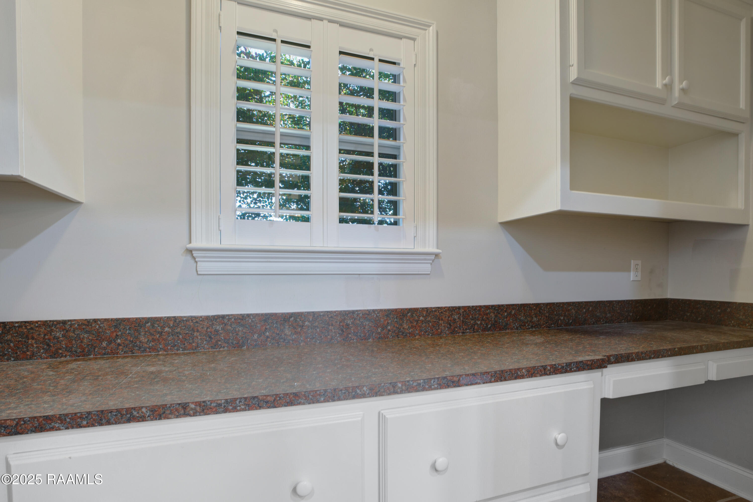 188 East Edith Road Lafayette, LA 70508 - Photo 6 of 15 188 A East Edith-6