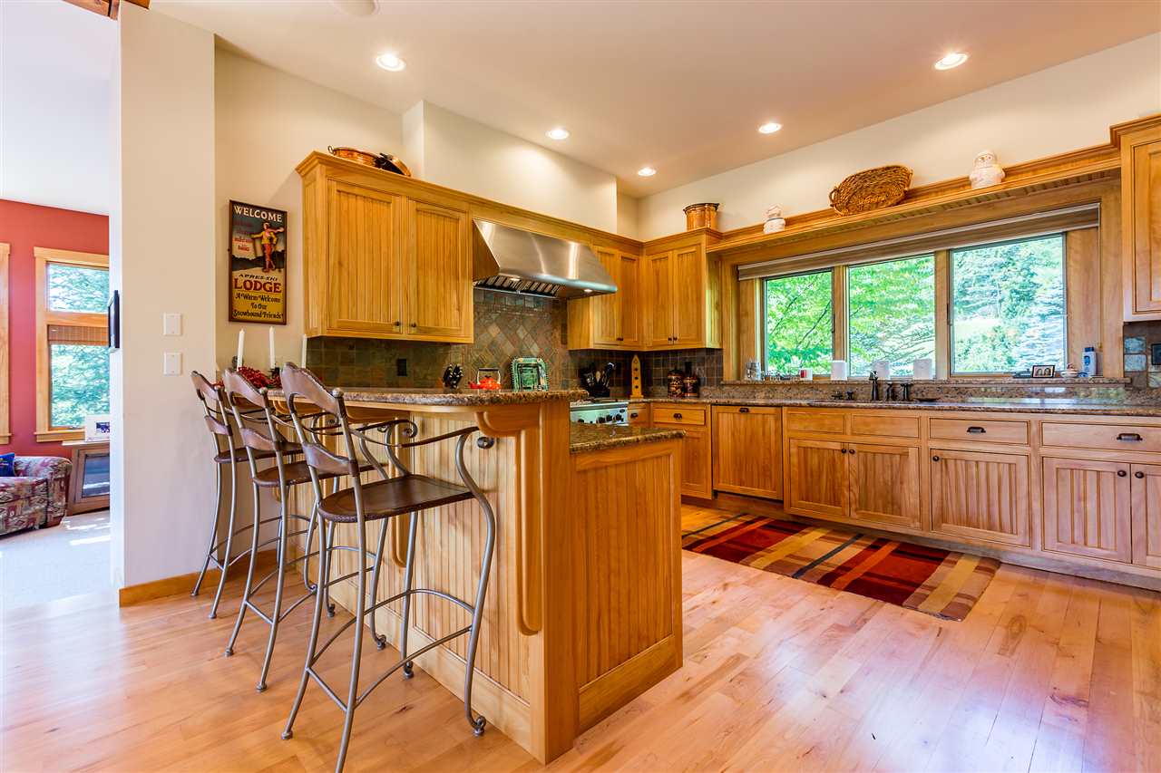 926 Okemo Ridge Road, Unit S12 Ludlow, VT 05149 - Photo 12 of 40 Gallery Image 12