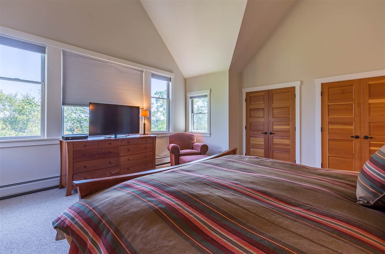 926 Okemo Ridge Road, Unit S12 Ludlow, VT 05149 - Photo 24 of 40 Gallery Image 24