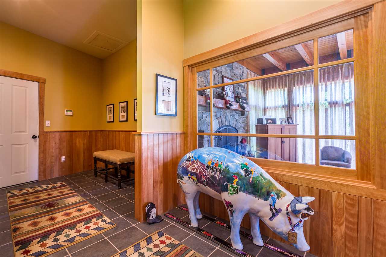926 Okemo Ridge Road, Unit S12 Ludlow, VT 05149 - Photo 7 of 40 Gallery Image 7