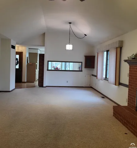 $259,500 | 2728 Chipperfield Road, Lawrence, KS 66047