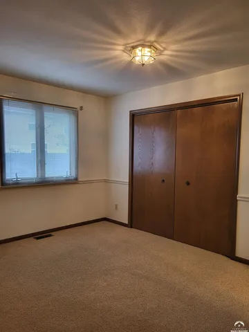 $259,500 | 2728 Chipperfield Road, Lawrence, KS 66047