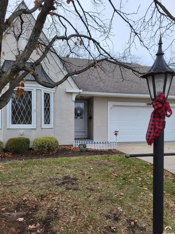 $259,500 | 2728 Chipperfield Road, Lawrence, KS 66047