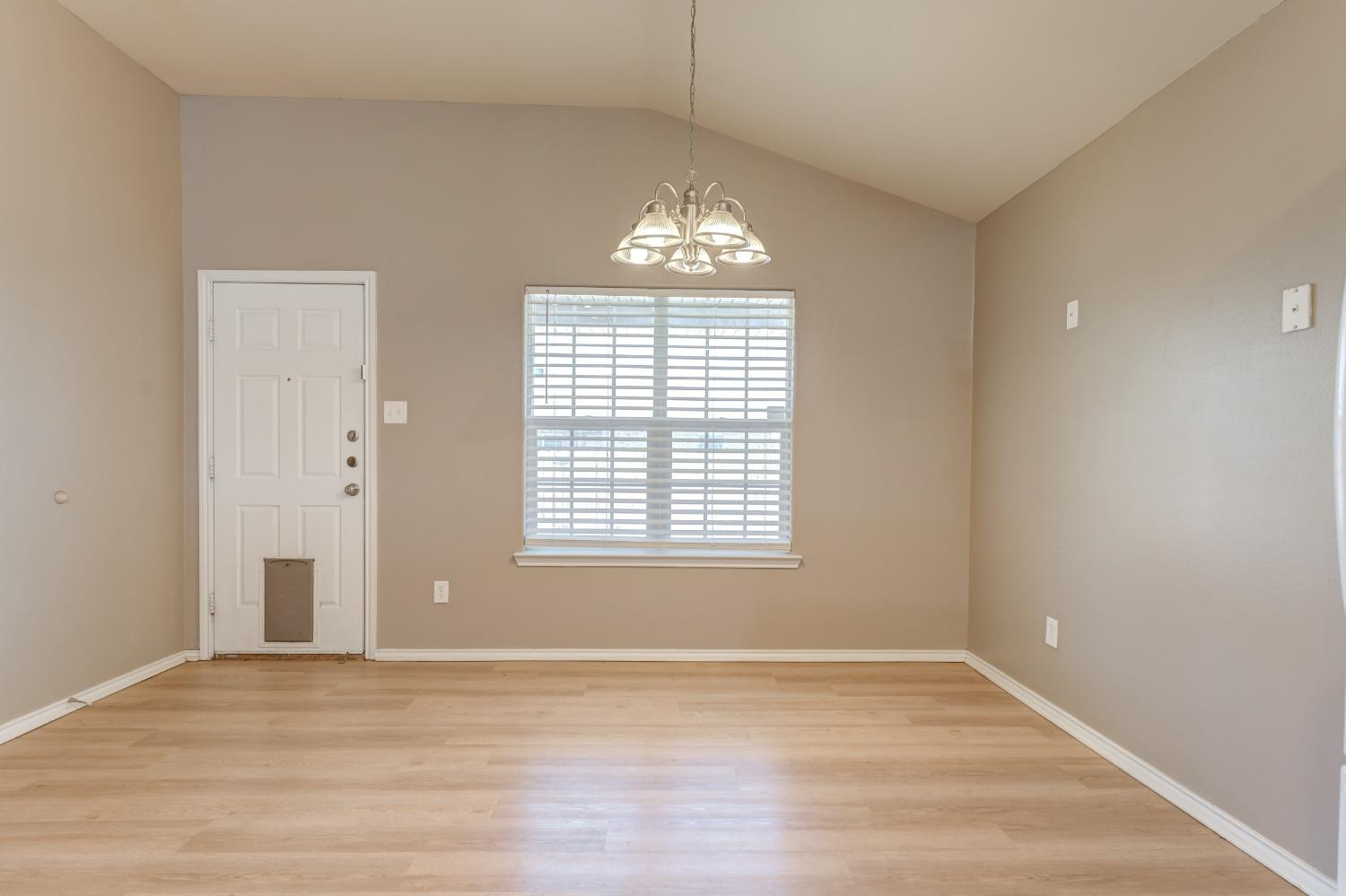 6802 37th Street Lubbock, TX 79407 - Photo 11 of 27 Photo 11