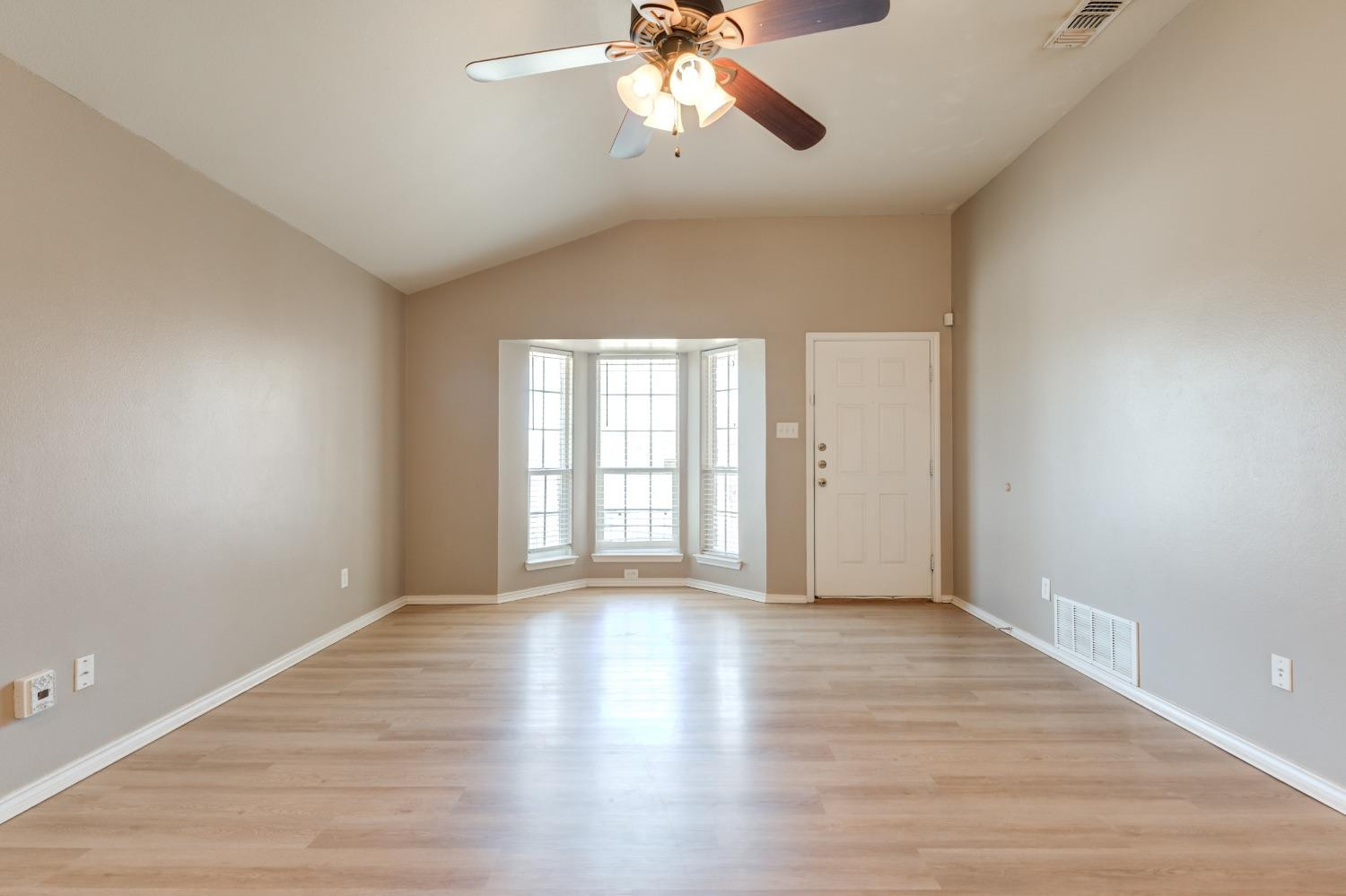 6802 37th Street Lubbock, TX 79407 - Photo 7 of 27 Photo 7