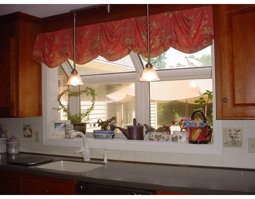 35 Burbank Road Longmeadow, MA 01106 - Photo 12 of 25 Gallery Image 12