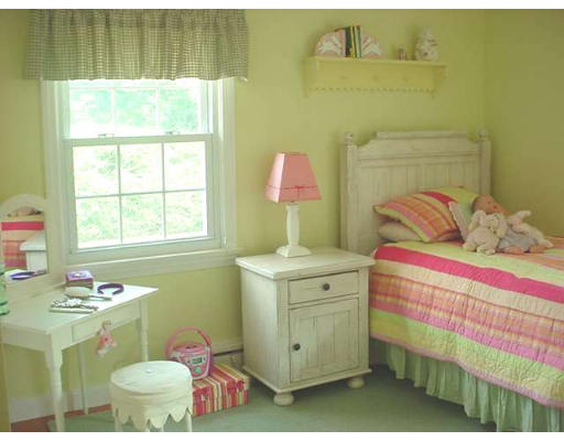 35 Burbank Road Longmeadow, MA 01106 - Photo 16 of 25 Gallery Image 16