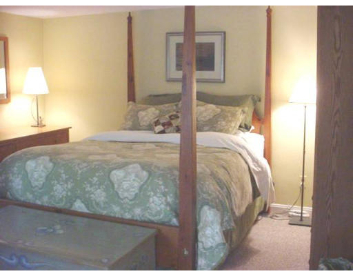35 Burbank Road Longmeadow, MA 01106 - Photo 18 of 25 Gallery Image 18